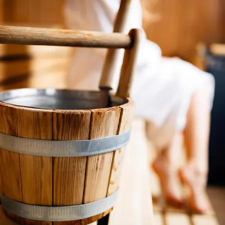 Koje - Hues In Lee Apartman Suddorf