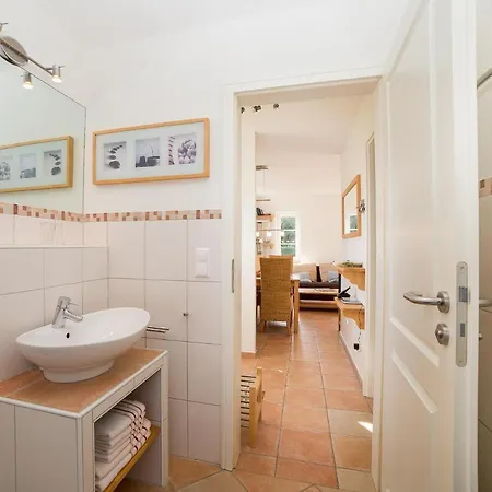 Koje - Hues In Lee Apartman *