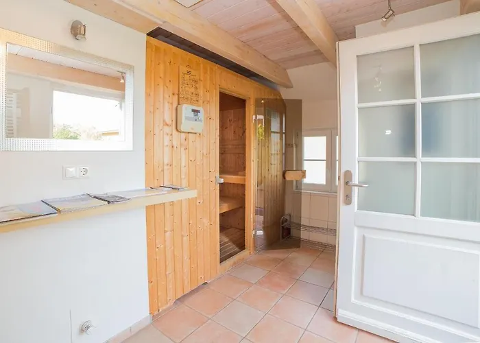 Koje - Hues In Lee *