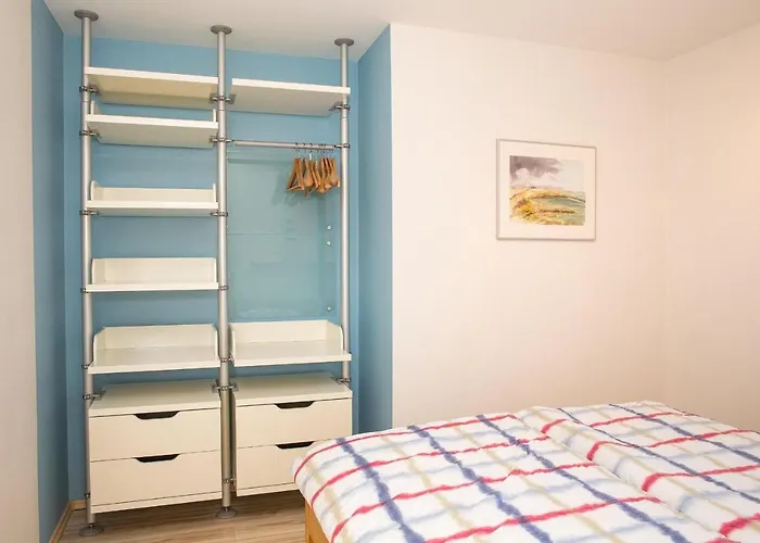 Koje - Hues In Lee *